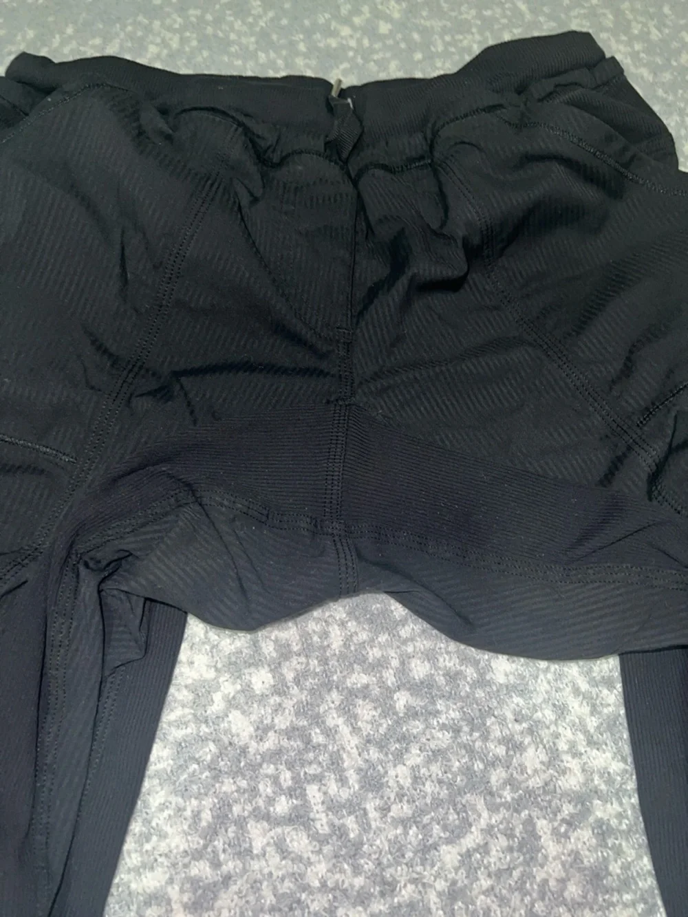 Lululemon Dance Studio Pants Cropped Size 6 (black) 25” inseam